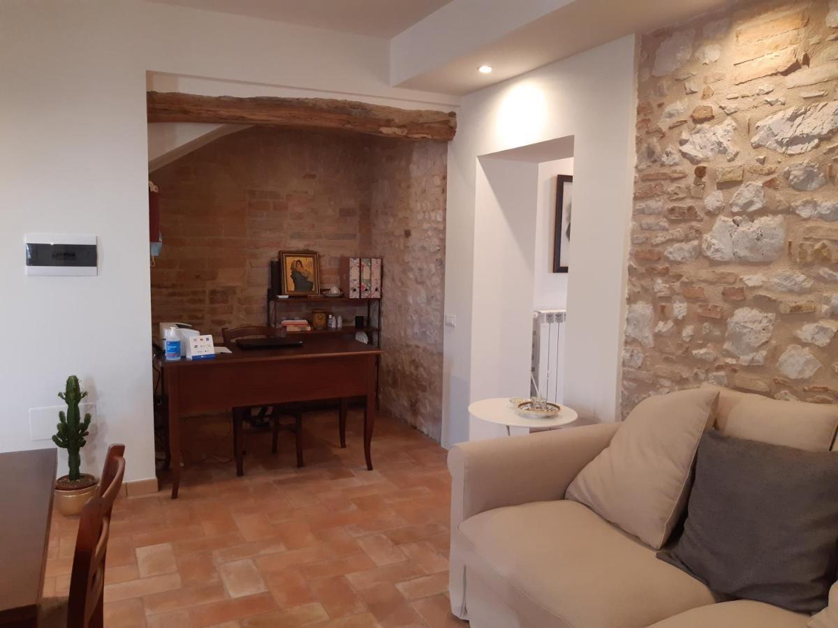 Casa Cardarella Guest House Beroide ภายนอก รูปภาพ