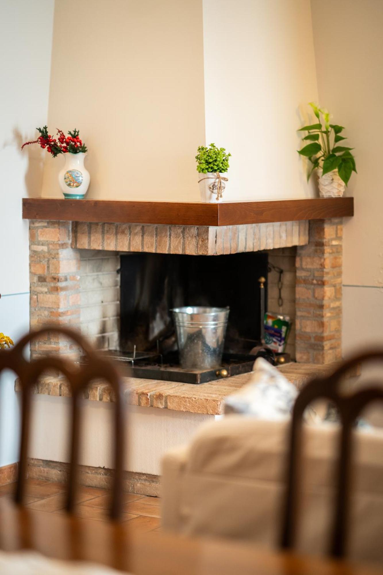 Casa Cardarella Guest House Beroide ภายนอก รูปภาพ