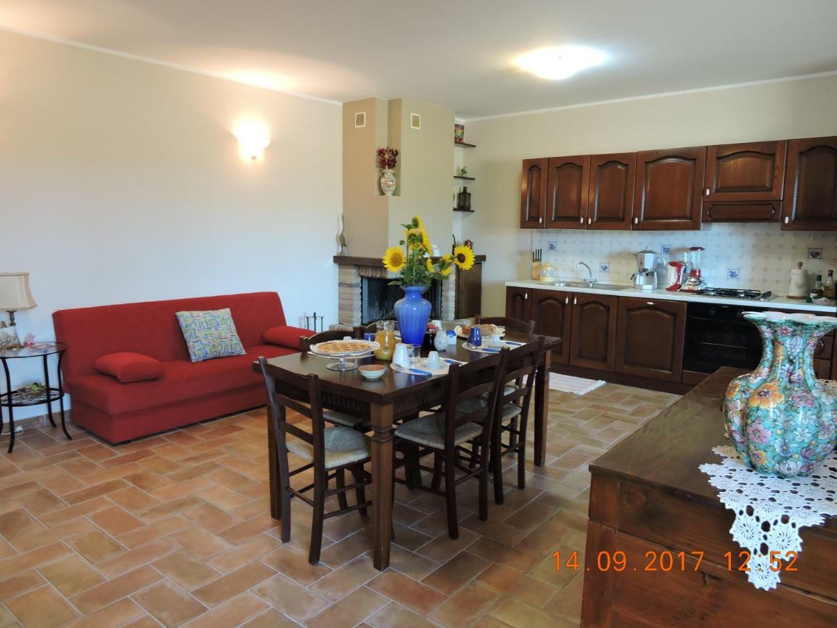 Casa Cardarella Guest House Beroide ภายนอก รูปภาพ